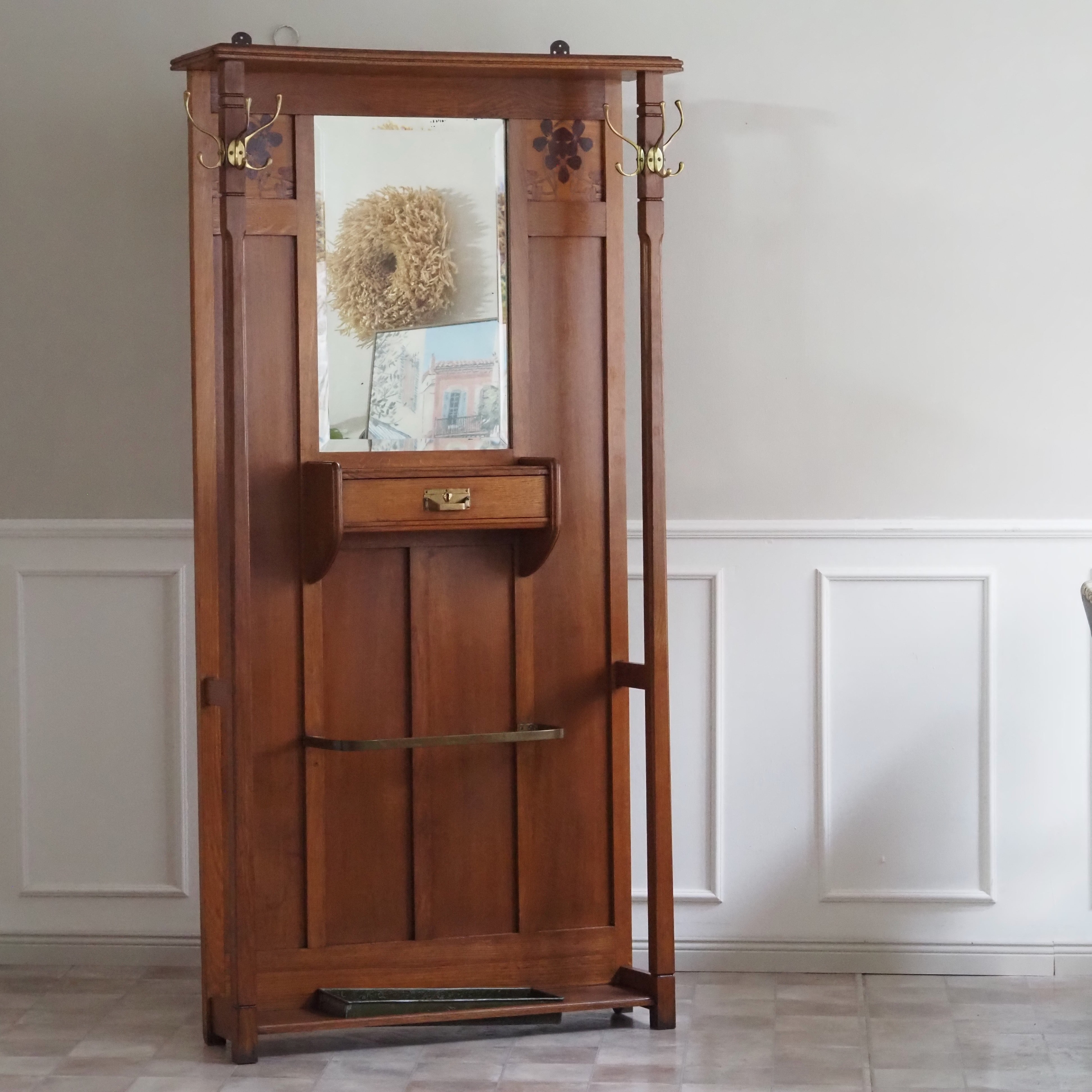 Jugendstil Garderobe Eiche mit Spiegel und Intarsien um 1900