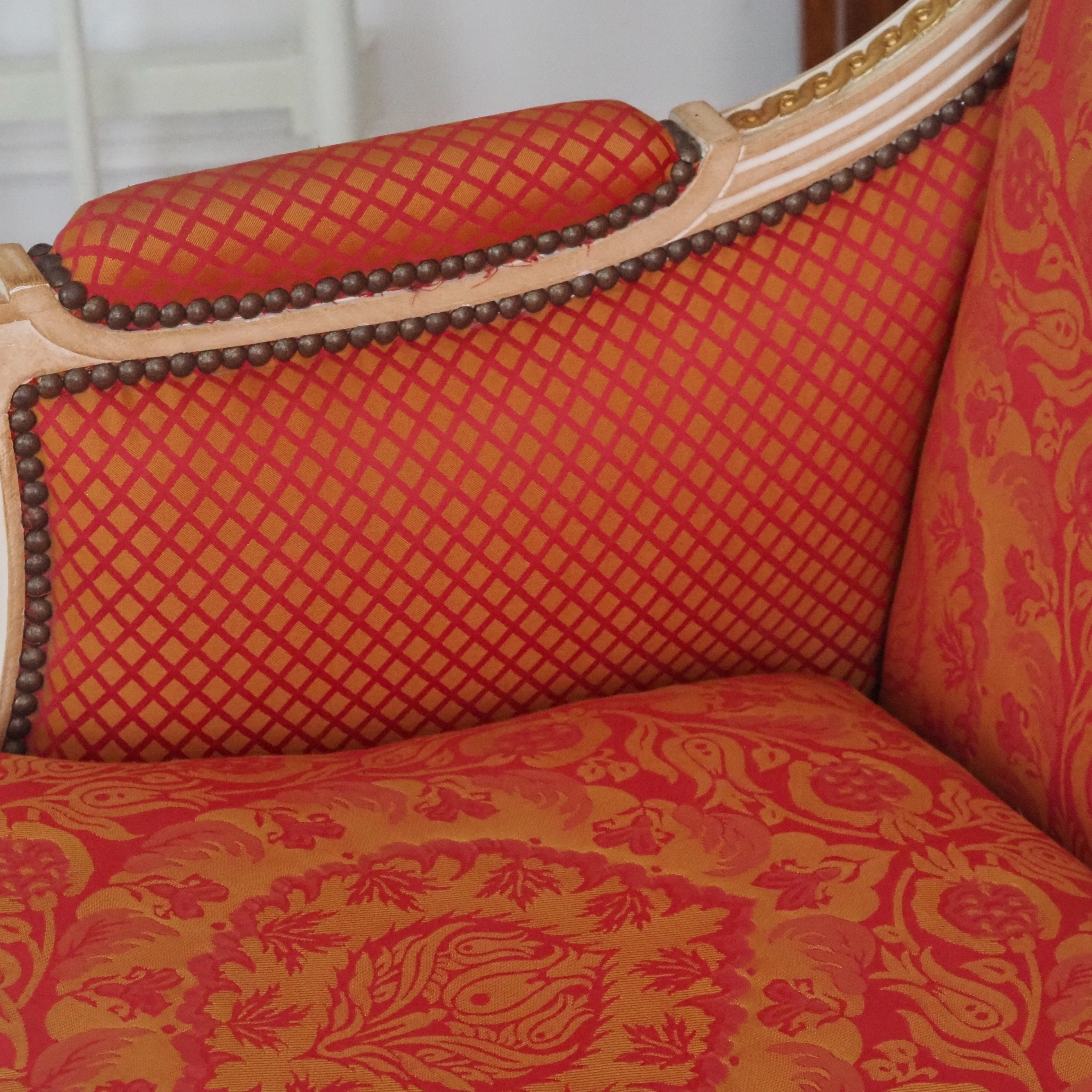 Sitzbank Louis XVI Stil – Balzarotti Paris, 3-Sitzer mit Damastbezug