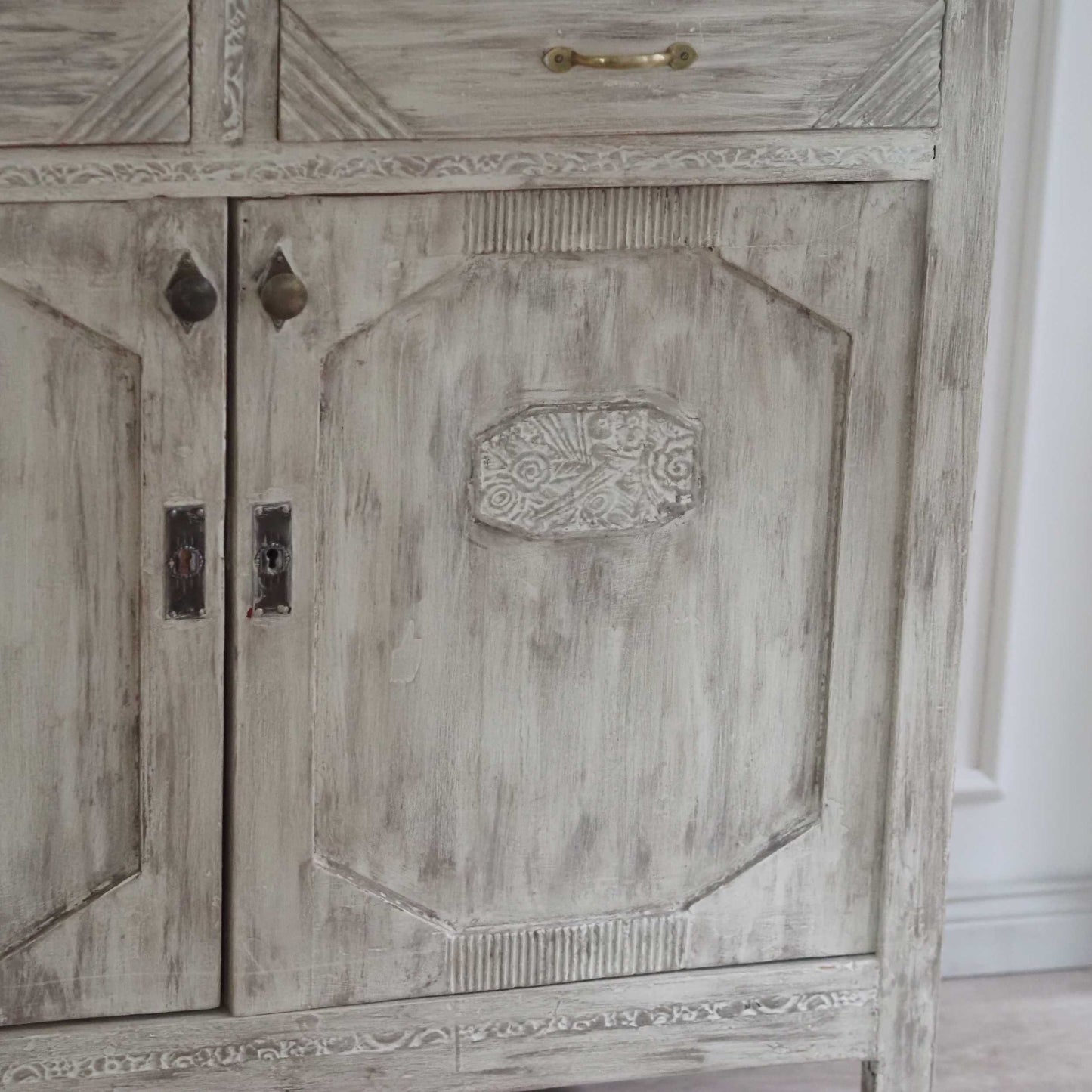 EPOCHE 1910 Buffetschrank